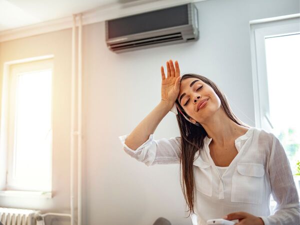 Không vệ sinh máy lạnh định kỳ gây ra các tác hại như thế nào? Không vệ sinh máy lạnh định kỳ gây ra các tác hại như thế nào?