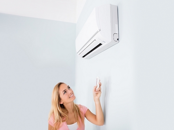 Lợi ích của việc bảo trì và vệ sinh máy lạnh thường xuyên Lợi ích của việc bảo trì và vệ sinh máy lạnh thường xuyên