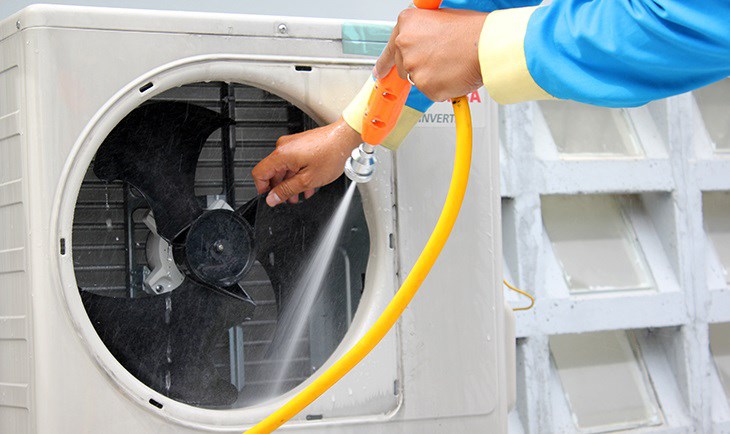 Hướng dẫn cách vệ sinh máy lạnh tại nhà ở Quận 6 Hướng dẫn cách vệ sinh máy lạnh tại nhà ở Quận 6