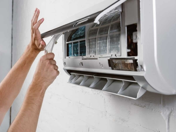 Tiến hành lắp đặt và sử dụng máy lạnh Tiến hành lắp đặt và sử dụng máy lạnh
