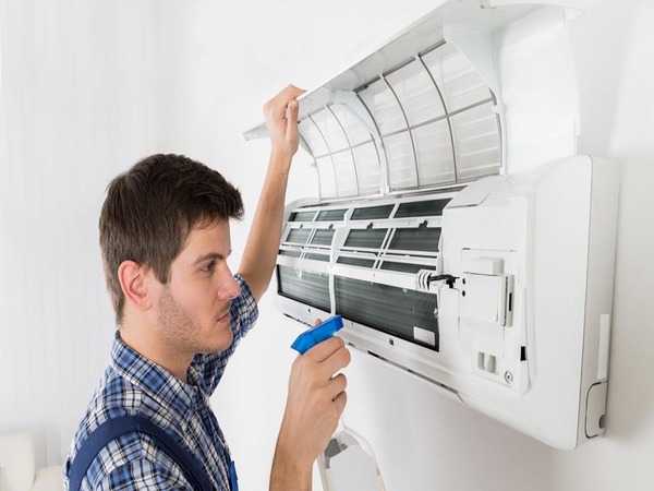 Vì sao khách hàng luôn lựa chọn dịch vụ vệ sinh máy lạnh tại thumuatulanh.com? Vì sao khách hàng luôn lựa chọn dịch vụ vệ sinh máy lạnh tại thumuatulanh.com?