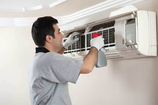 Những điều cần lưu ý khi bảo dưỡng máy lạnh tại nhà Những điều cần lưu ý khi bảo dưỡng máy lạnh tại nhà