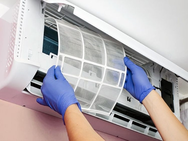 Hỗ trợ vệ sinh và sửa máy lạnh tại các quận trên địa bàn TP.HCM Hỗ trợ vệ sinh và sửa máy lạnh tại các quận trên địa bàn TP.HCM