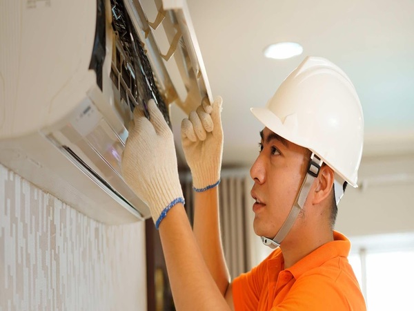 Bảng giá dịch vụ vệ sinh và rửa máy lạnh Quận 11 Bảng giá dịch vụ vệ sinh và rửa máy lạnh Quận 11