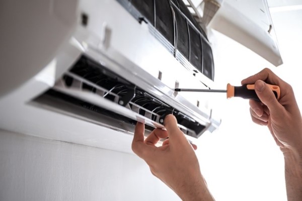 Nguyên nhân gây ra lỗi trên máy lạnh Aqua Nguyên nhân gây ra lỗi trên máy lạnh Aqua