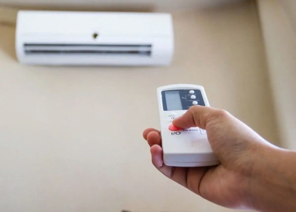 Hướng dẫn cách sử dụng máy lạnh Aqua tiết kiệm điện hiệu quả Hướng dẫn cách sử dụng máy lạnh Aqua tiết kiệm điện hiệu quả