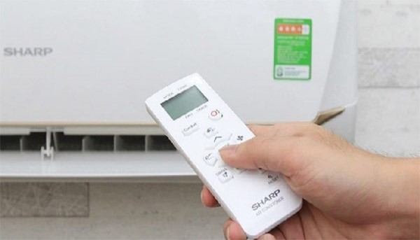 Cách kiểm tra lỗi máy lạnh Sharp đơn giản Cách kiểm tra lỗi máy lạnh Sharp đơn giản
