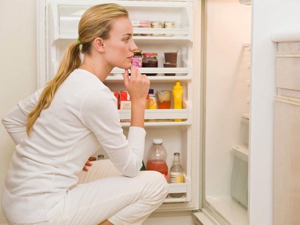 Tủ lạnh cắm điện bao lâu thì lạnh?