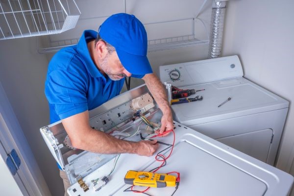 Sửa chữa, thay thế linh kiện chính hãng Sửa chữa, thay thế linh kiện chính hãng
