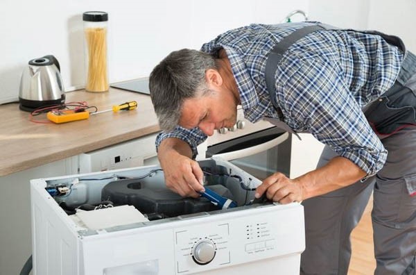 Quy trình sửa chữa máy giặt chuyên nghiệp Quy trình sửa chữa máy giặt chuyên nghiệp