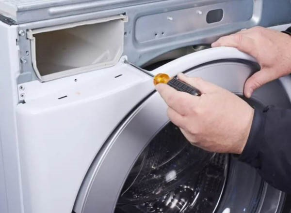 Các lỗi phổ biến của máy giặt và giải pháp khắc phục Các lỗi phổ biến của máy giặt và giải pháp khắc phục