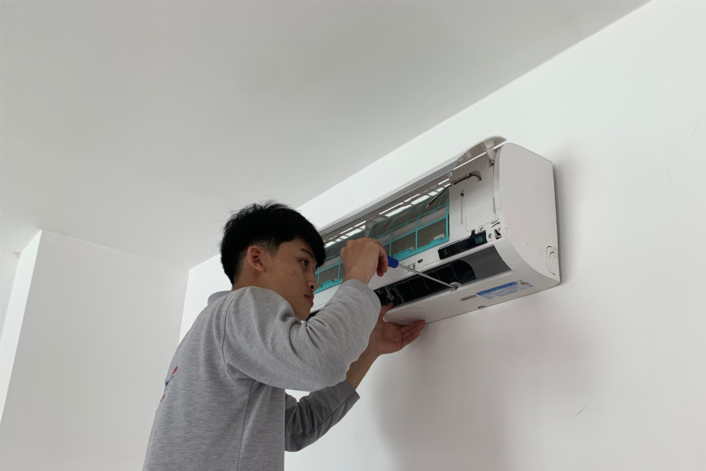 Lợi ích khi lựa chọn dịch vụ sửa máy lạnh tại Quận 3 tại thumuatulanh.com Lợi ích khi lựa chọn dịch vụ sửa máy lạnh tại Quận 3 tại thumuatulanh.com