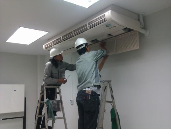 Nhu cầu sửa máy lạnh quận Tân Phú đang dần trở thành vấn đề cần được ưu tiên